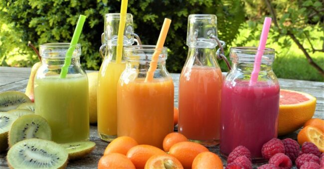 Czym różni się sok owocowy od owoca?